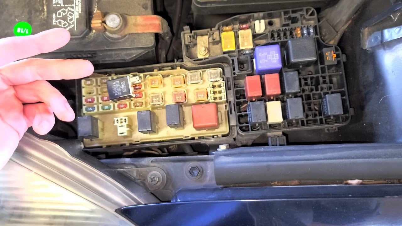 Fuse box image 4